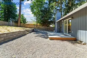 Tualitin Retreat Big Backyard - Image 4