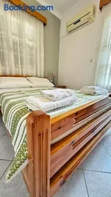 Zinovias House - Image 1
