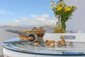 Rodanthi Hospitality - Image 5