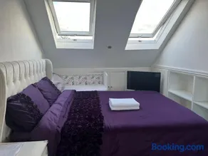Deluxe Homestay near Tottenham Hotspur Stadium - Image 4