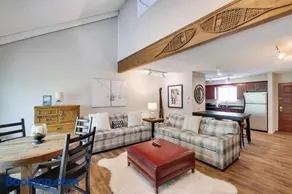 Garrett's Camelback House - Image 3