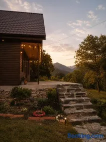Pankisi Wooden Cottage - Image 1