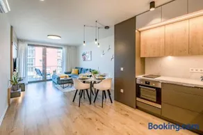 MyFlat Coral Beach Apartment - Image 4