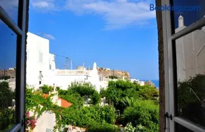 Margarita Hotel - Image 2