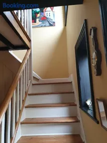 Harry's Bed And Breakfast - Image 2