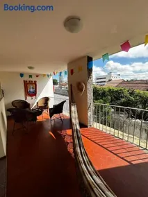 Casa agradável e muito ampla em Campina Grande - Image 3