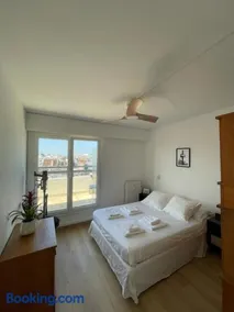 Home F8 - Terrace Paris's view, Eiffel Tower area - Image 3
