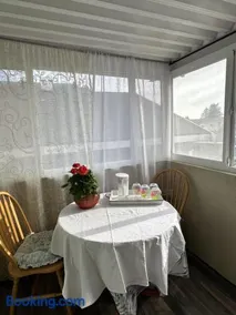 Beautiful Home in Burnaby (Metrotown Area) - Image 4