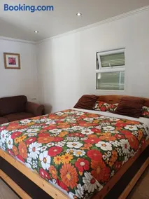 Malaga Ensuites City Centre - Image 2