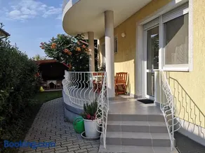Atlantika Apartman - Image 3