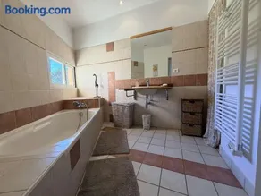 Maison contemporaine avec parc et piscine privée au cœur du Périgord Noir - FR-1-824-27 - Image 3