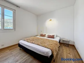 Charming house in Lozari - Image 4