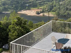 Casa Amarela do Douro Rooftop Escape - Image 3