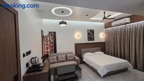 Sky Grand Stays - Image 2