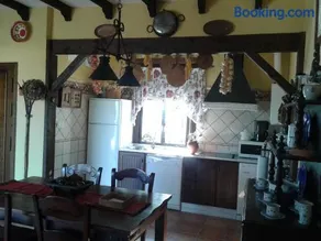 El Matorral Chalet - Image 1