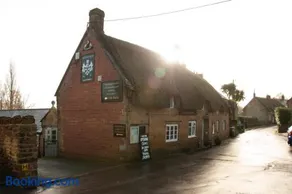 Mason's Arms - Image 4