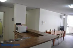 Accommodation Sydney City Centre - 2 Bedroom Apartment with Balcony on Top Floor - Image 2