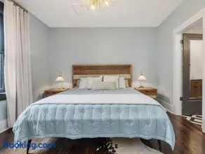 Brooklyn House, Downtown Wilmington - Image 4