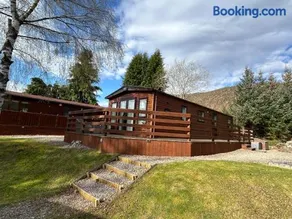 Lodge 2 The Wee Hut Aviemore - Image 4