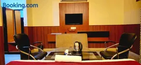 Hotel regal inn - Image 1