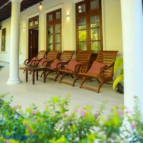 Cinnamon River Retreat - Image 3