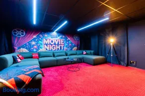 Casa Vamaë Pool & private cinema - Image 2
