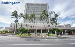 Ala Moana Hotel _ Ocean view with balcony - Image 5