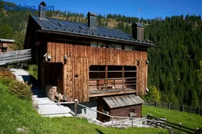 Beautiful barn with garden and stunning view - Image 3