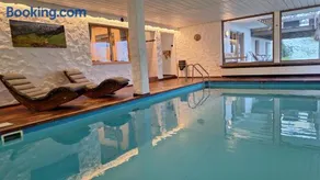 Kinderfreundliche Ferienwohnung mit Terrasse, Garten und Pool | Bergblick - Image 2