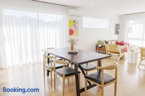 Cozy Home Close to Beach and Hobart CBD - Image 2