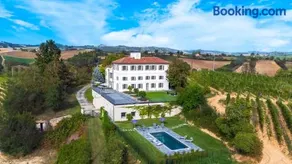 VILLA BOEMIA 10, Emma Villas - Image 1