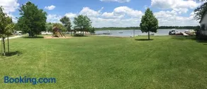 Pigeon Hollow Park Cottages - Image 2