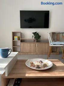 Salamina Downtown Apartment West - Image 4