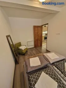 Sarudi Wellness Apartman - Image 5