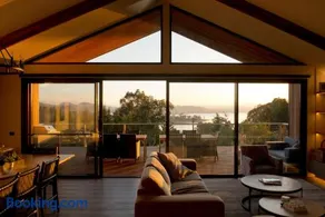 Pinewood High Country Retreat - breathtaking views of Lake Eildon & Mt Buller - Image 4