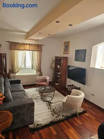 Marmont Suite - Image 1
