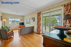 Welcome to Waterfront Views - Image 4
