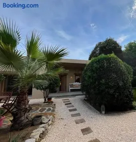 Stylish & idyllic Finca with private garden 5 min walking from South Beach Barcelona in Gava Mar - Image 2
