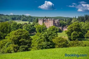 Stableyard Studio: Drumlanrig Castle - Image 4