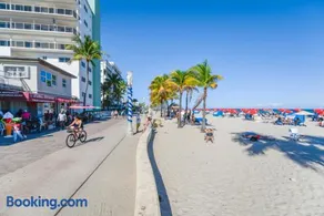 Fantastic Studio at the Beach with Parking&Pool - M43 - Image 5