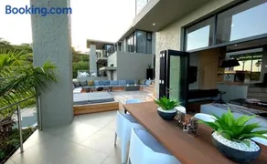 Beyond Paradise - Image 4