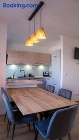 Tom s Apartment I - Image 4