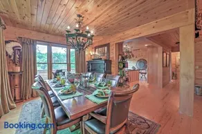 Dream Catcher: Luxe Cabin w/ Large Deck + Mtn View - Image 3