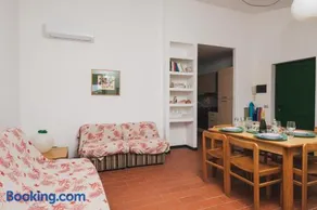 Onde di Baja - L'appartamento con piscina condominiale a Baja Sardinia - Image 4