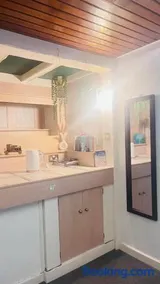 Room in a Home - Image 2