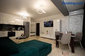 Central Apartament 3 - Image 1