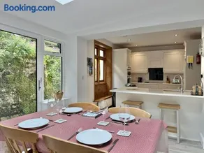 5 Belmont Terrace - Image 3
