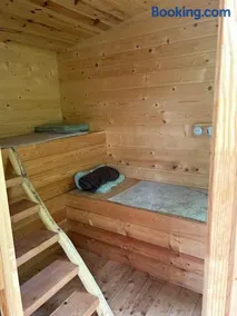Chalet en bois avec sauna - Image 2