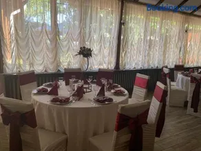 Pensiune Restaurant Rustic Rm Sarat - Image 3