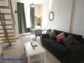 Escale Chic - Un duplex plein de style à Toulon - Image 1
